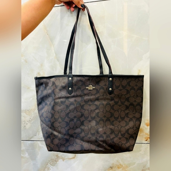 Coach City Tote Bag - Picture 3 of 9